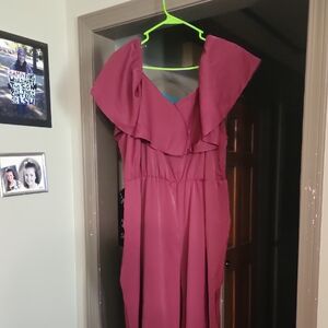 SHEIN Strapless Dress in Burgundy